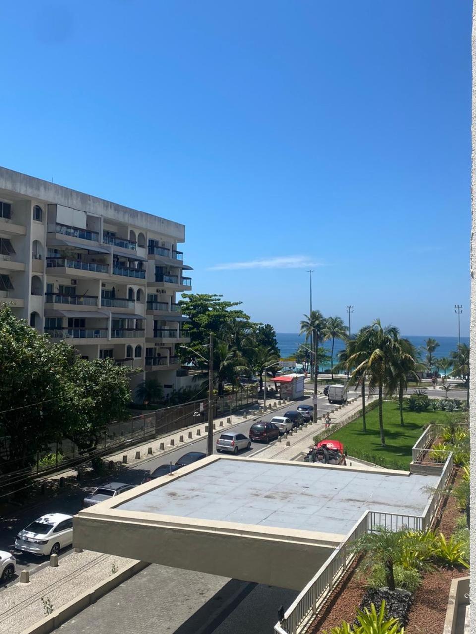 Loft Frente Barra Da Tijuca, Ao Lado Do Windsor *
